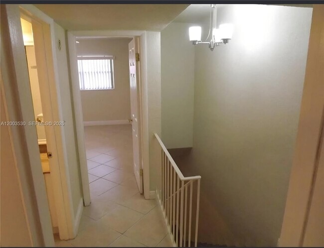 Building Photo - 6709 N Kendall Dr