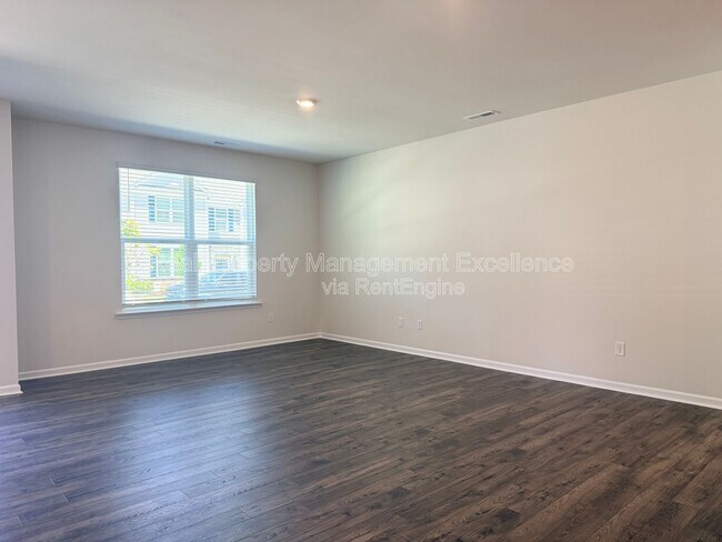 Building Photo - 810 Old Tarboro Rd