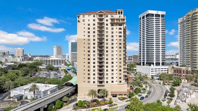 Building Photo - 1478 Riverplace Blvd