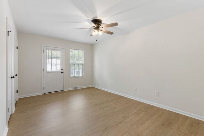 Building Photo - Available now. Water included. RENOVATED 2 BR/1.5 BA Townhouse in the Heart of James Island!