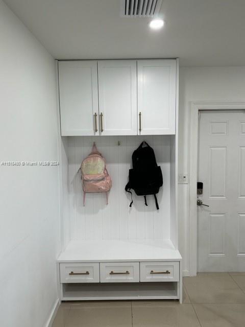 Building Photo - 9540 SW 68th St