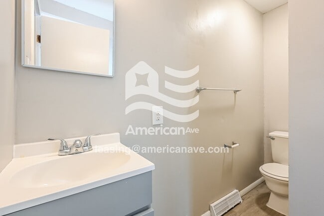 Building Photo - 129 Liberty St