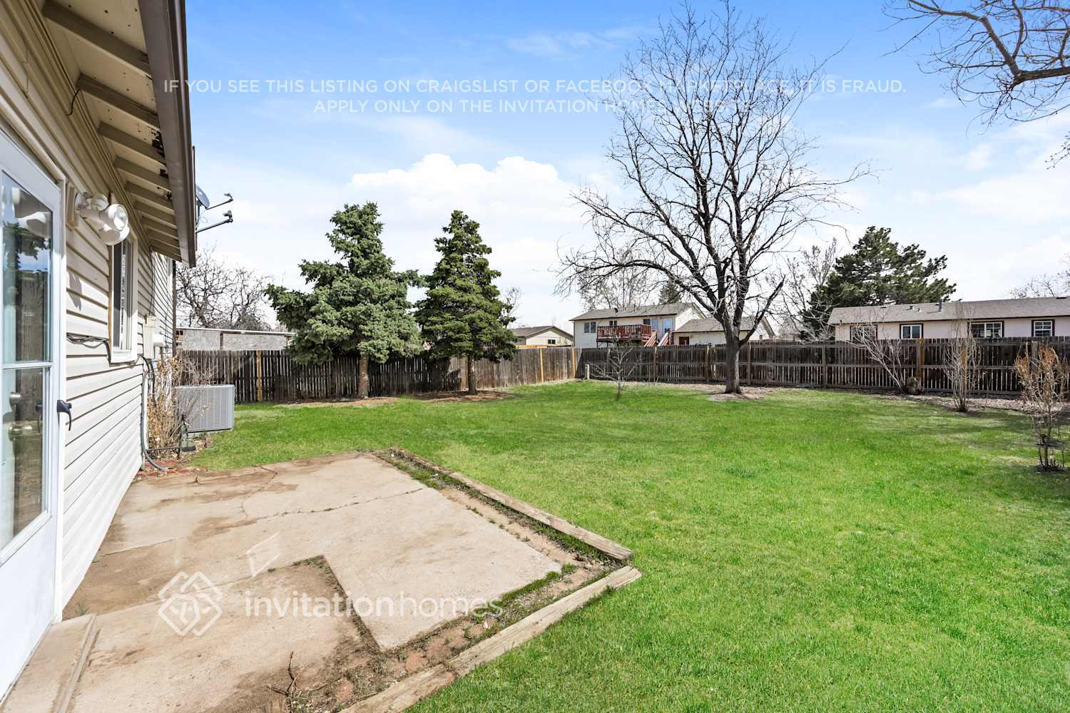 Building Photo - 15884 E Amherst Pl