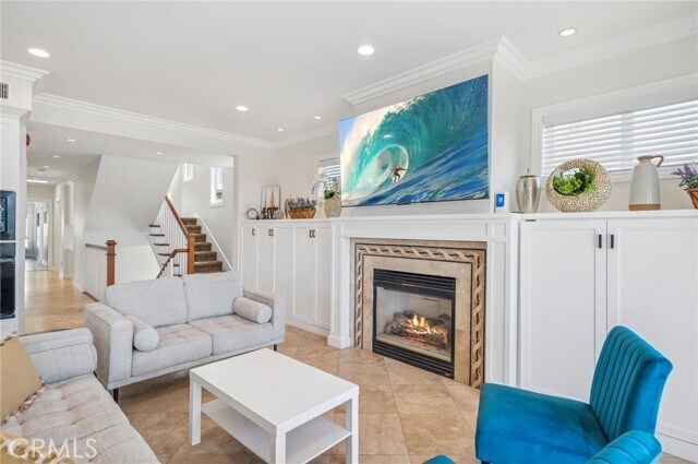Building Photo - 6111 Seashore Dr