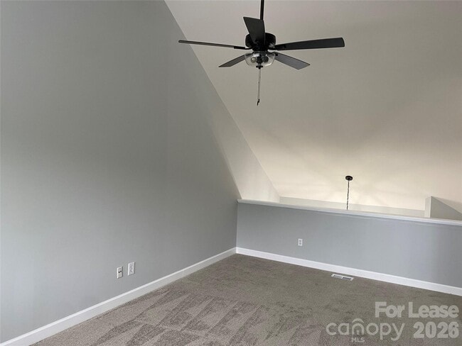 Building Photo - 14550 Waterside Dr