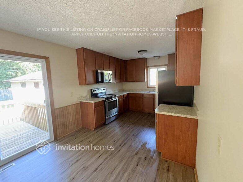 Building Photo - 5814 Pearson Dr