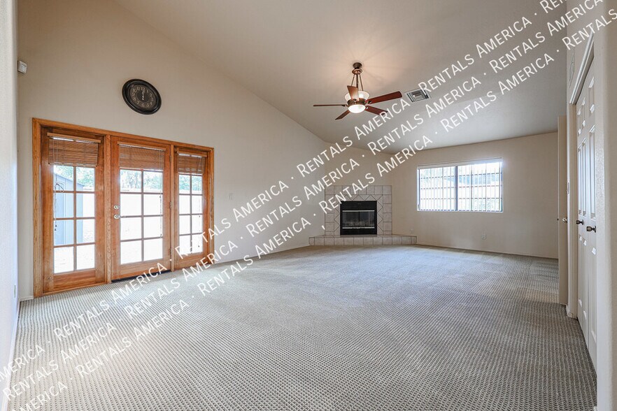 Building Photo - 8444 N 85th St