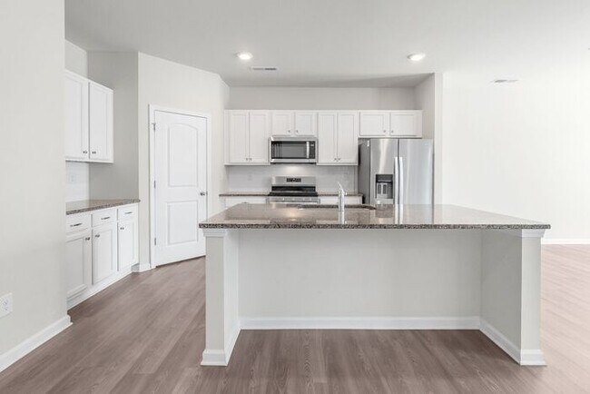 Building Photo - Luxury Living Begins at Home: Where Every Day Feels Like a Retreat; 5BR/3BA, Office