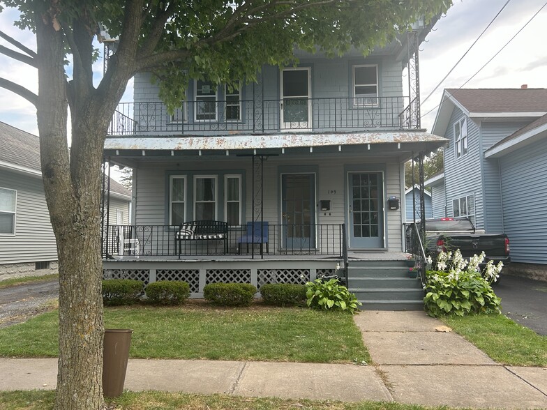 Front of house - 109 Hawthorne Ave