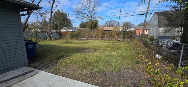 Building Photo - 2021 Costa Mesa Dr