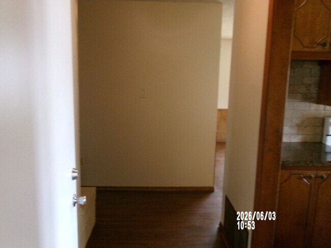 Building Photo - Beautiful 3-Bedroom, 2-Bath Home in Southeast Lawton