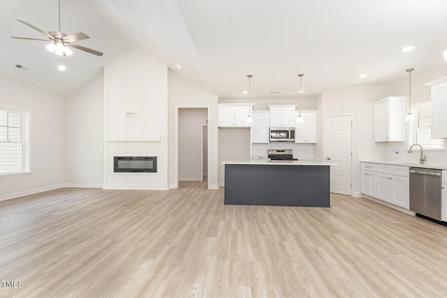 Building Photo - 4024 NC-581