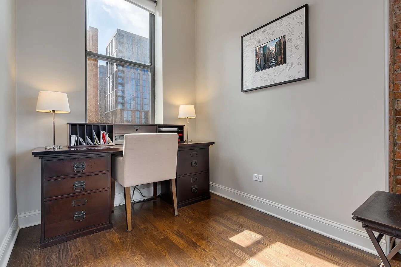 Office Nook - 23 N Green St