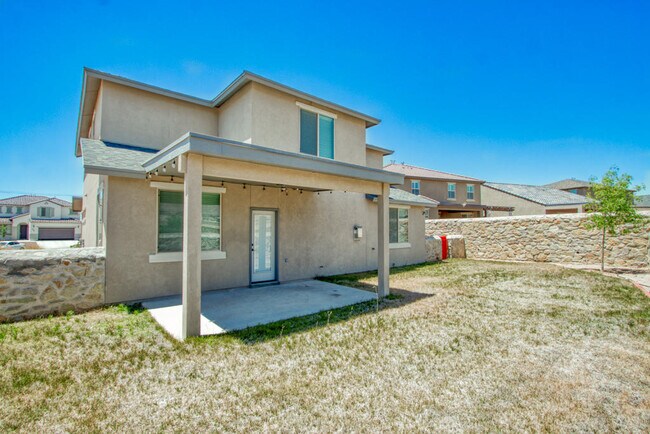 Building Photo - 7896 Enchanted Path Dr