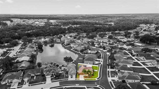 Building Photo - 25946 Buckthorn Ave