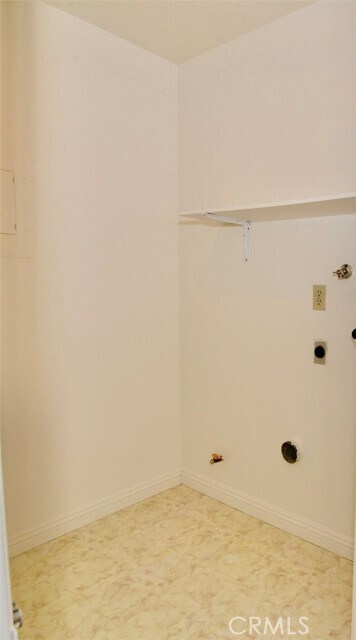 Building Photo - 2470 Coventry Cir