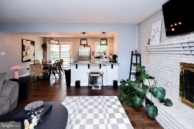 Building Photo - 4105 Yardley Ct