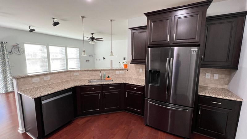 Building Photo - 421 Durants Neck Ln