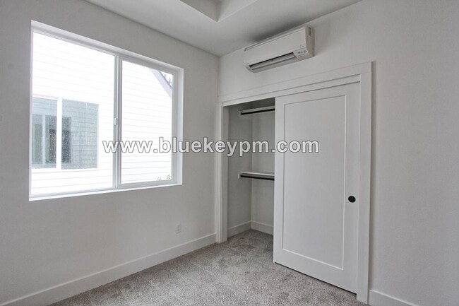 Building Photo - 2 Bed, 2.5 Bath Home in Arbor Lodge Near U...
