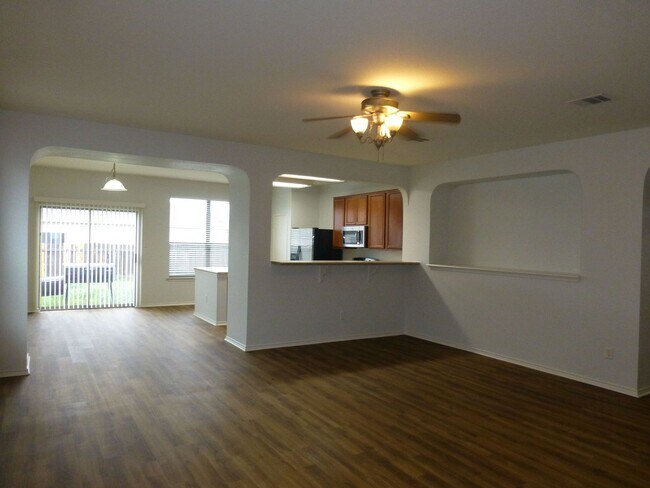 Building Photo - Charming 3 Bedroom Home in Round Rock