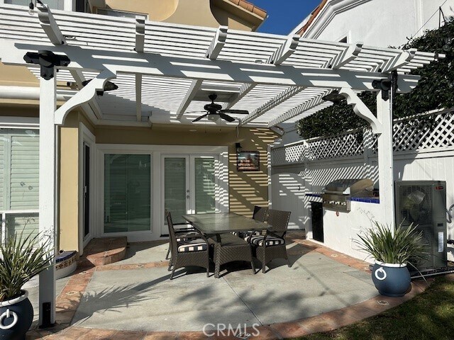 Building Photo - 1012 11th St