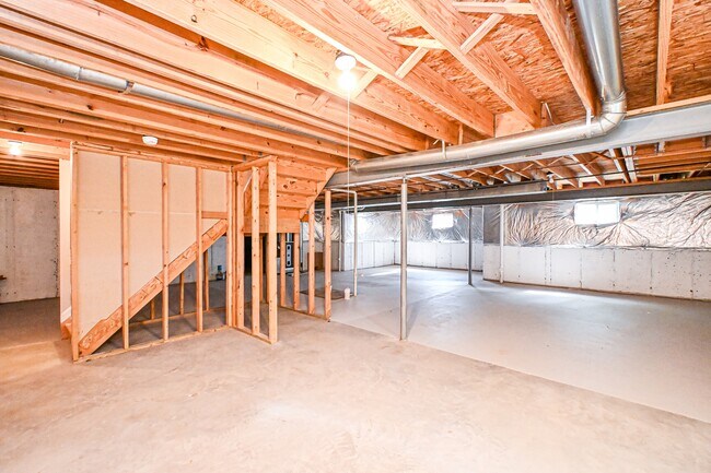 Building Photo - 191 Hillcrest Dr
