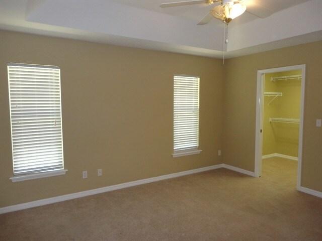 Building Photo - 12816 Valley Ridge Road