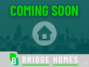 Building Photo - 3 bed 1.5 bath with a fenced in backyard!