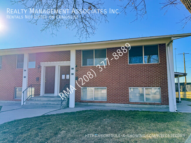 Building Photo - Great 2 Bedroom Apartment on Boise Bench