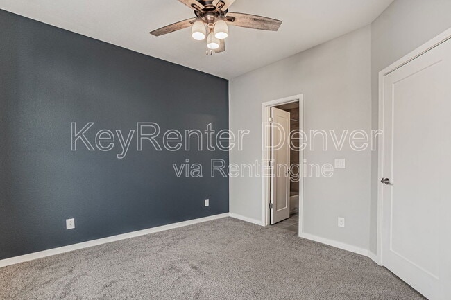 Building Photo - 848 Kalamath St
