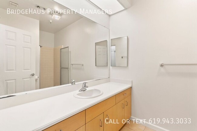 Building Photo - 655 Columbia St