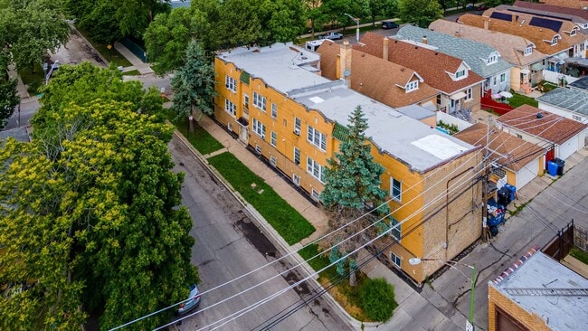 Building Photo - 2551 N Lockwood Ave