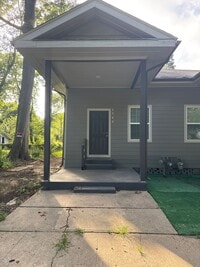 Building Photo - One bedroom in Monroe!