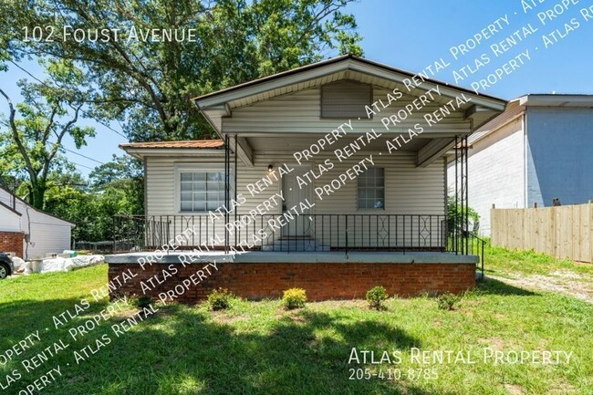 Primary Photo - Charming 3-Bed, 2-Bath Home with Stunning ...