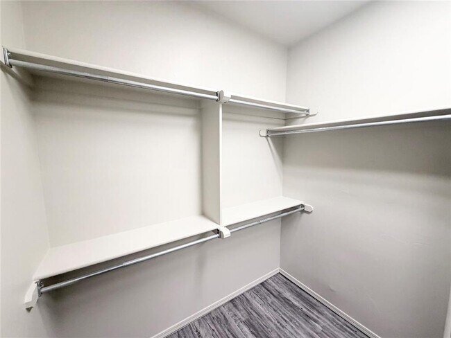 Building Photo - 10616 NW 40th Terrace