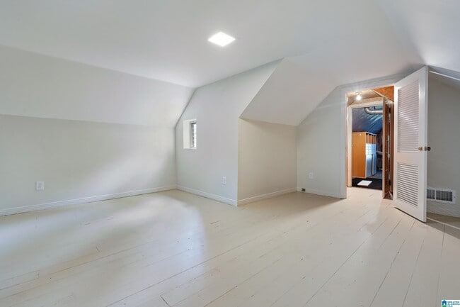 Building Photo - 1404 Morningside Dr