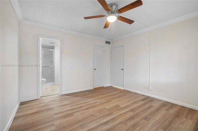 Building Photo - 1638 Embassy Dr