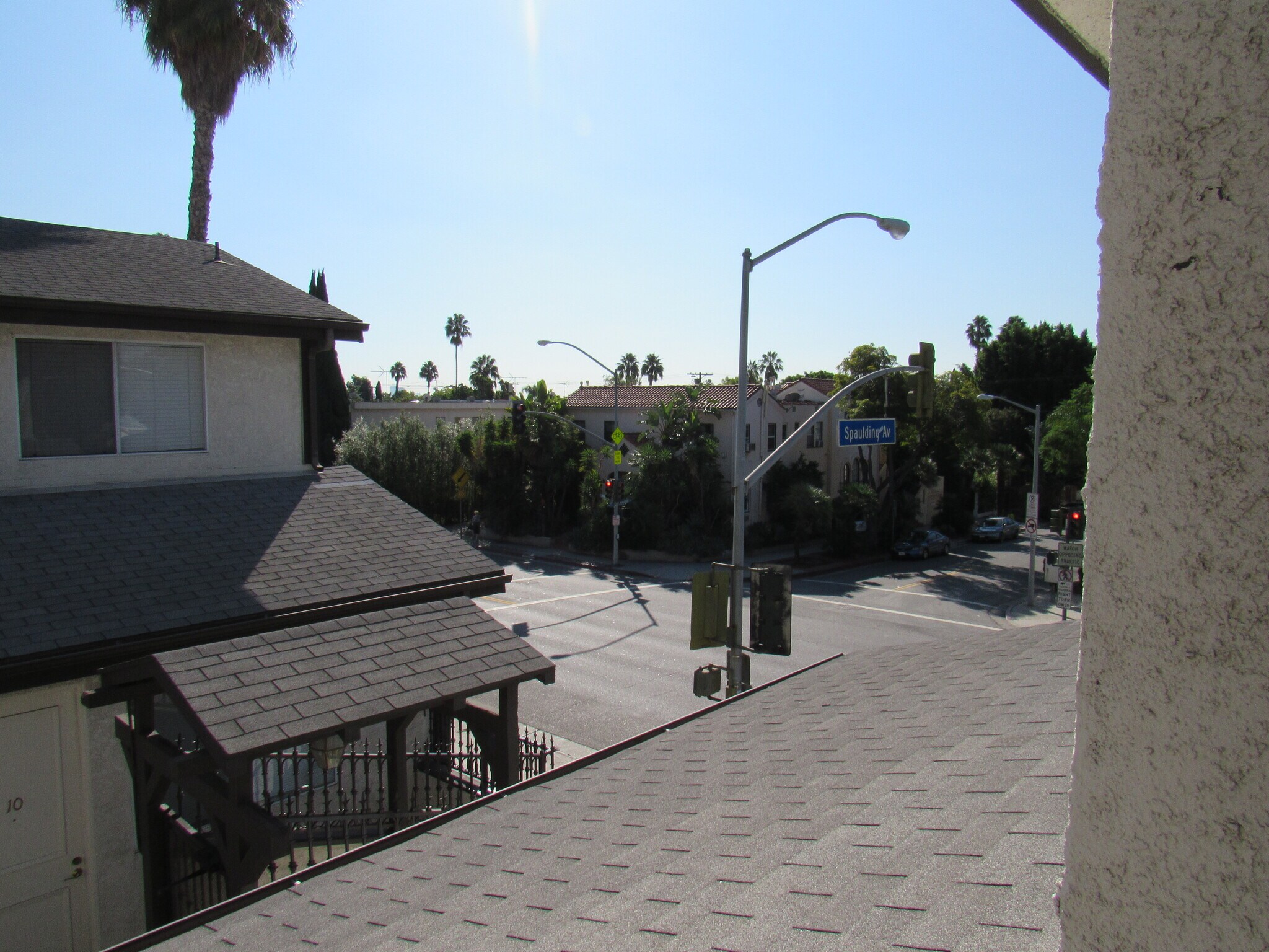 Building Photo - 7665 Fountain Ave