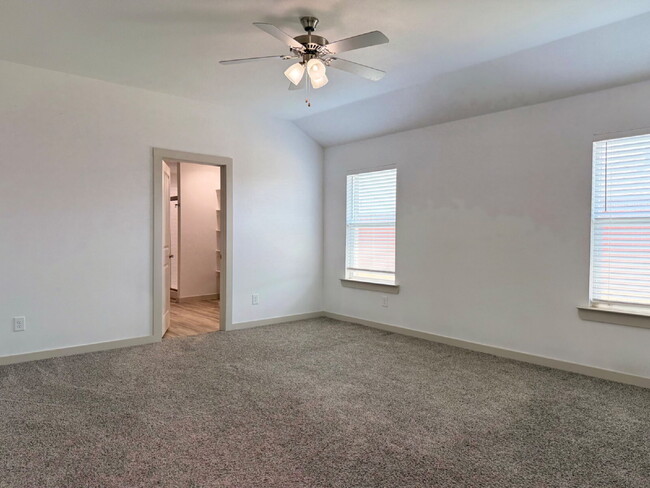 Building Photo - Frenship ISD Perfection! Stunning 4 Bed, 2...