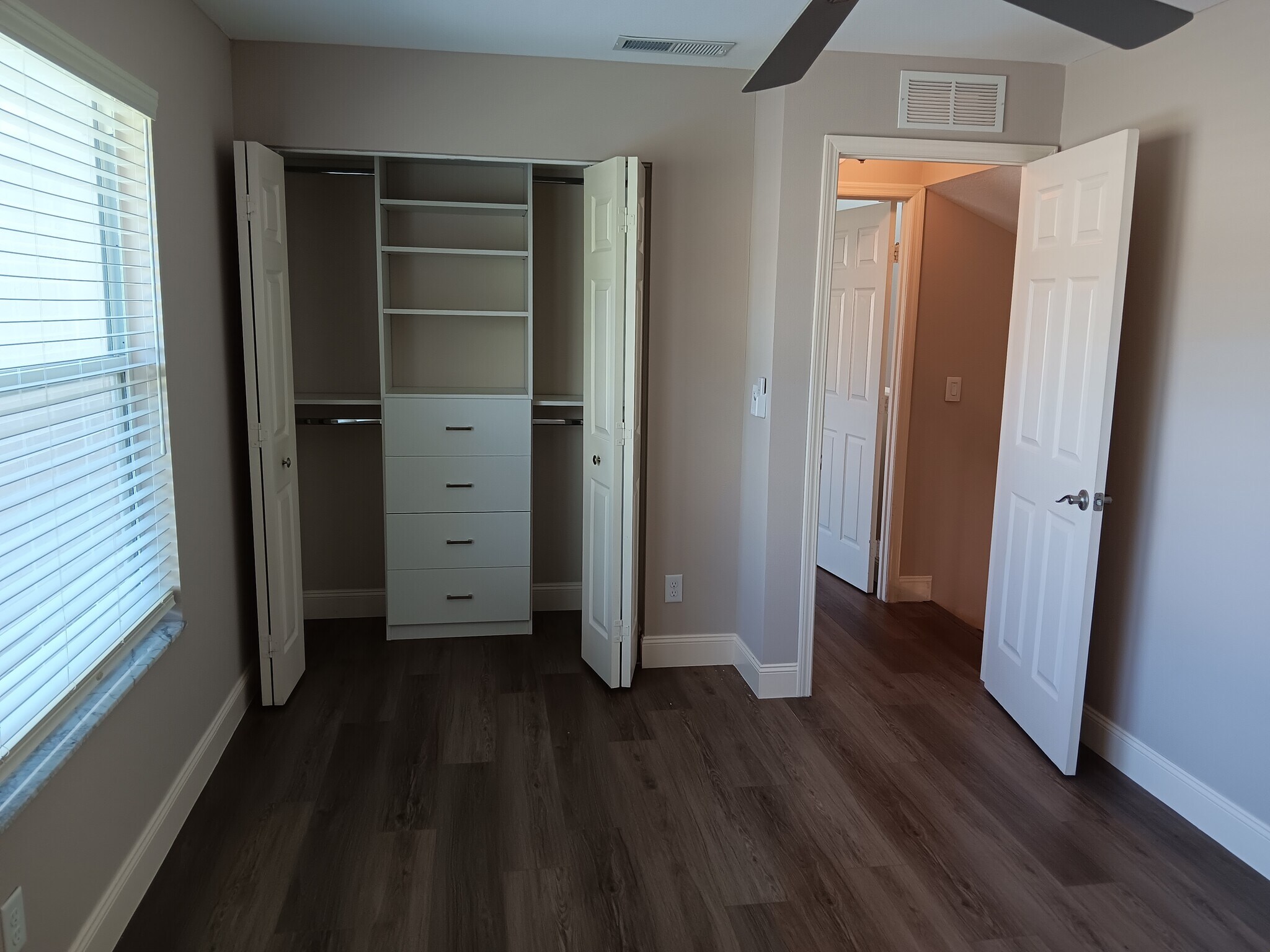 Guest room 2 upstairs - 2348 SE 19th Cir