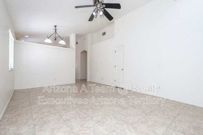 Building Photo - 2868 W Simplicity Dr