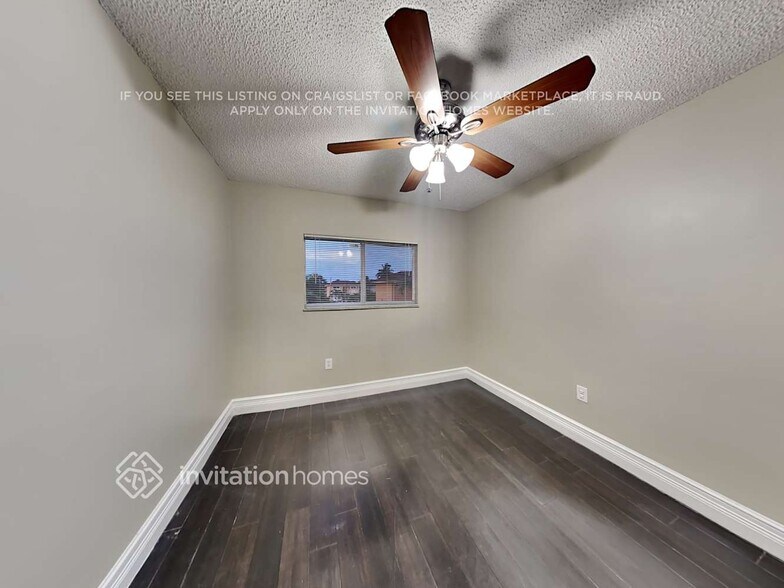 Building Photo - 14137 SW 166th Terrace