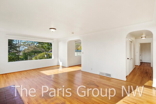 Building Photo - 12009 26th Ave SW