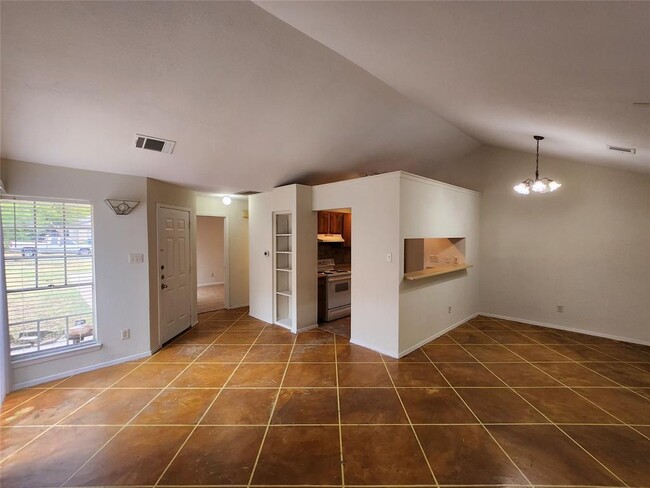 Building Photo - 9712 Eastwend Dr