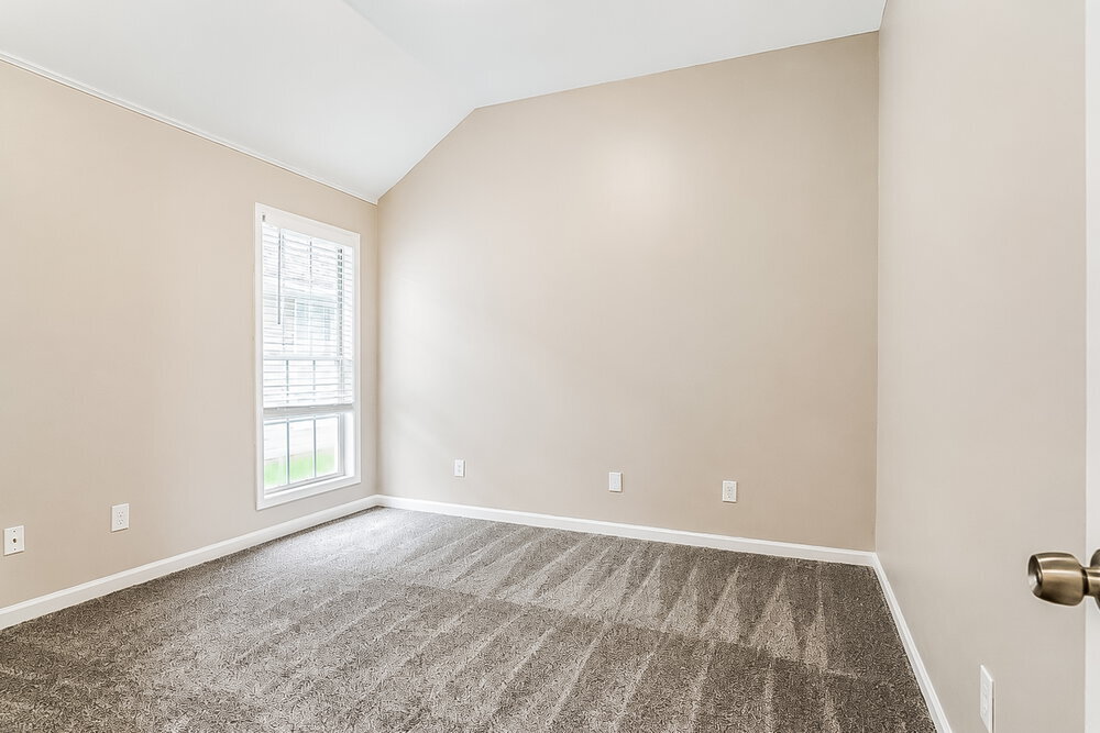 Building Photo - 1061 Village Trail