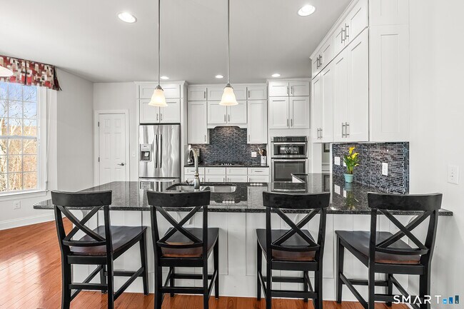 Building Photo - 1 Wilderswood Way