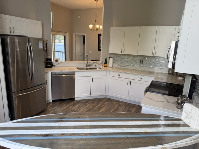 Building Photo - 2571 Citrus Lake Dr