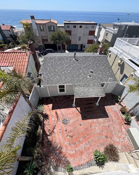 Building Photo - 3004 Highland Ave
