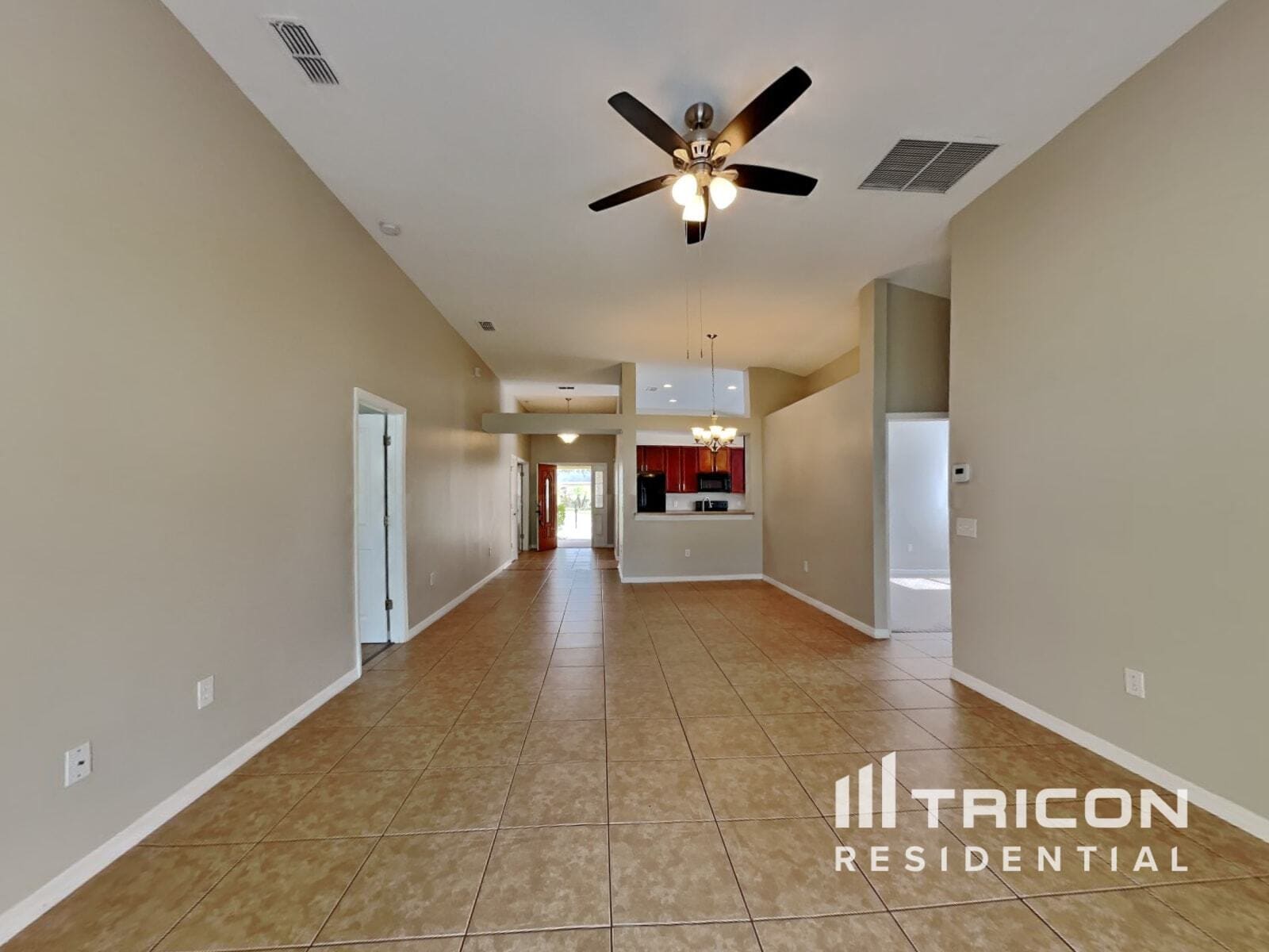 Building Photo - 2420 Deer Creek Blvd