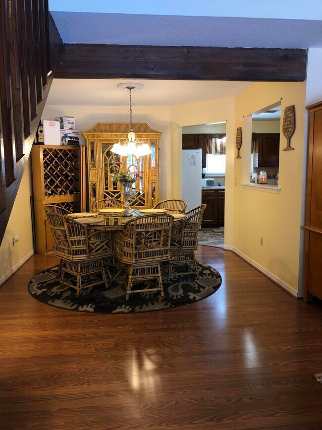 Building Photo - 8179 Crosswind Rd